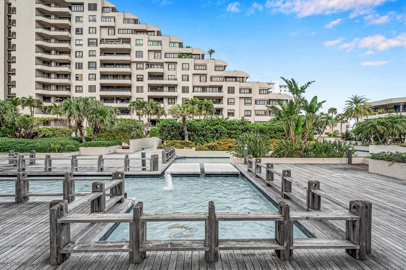 Key Colony Key Biscayne Fountains