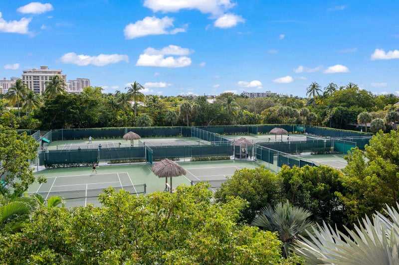 Key Colony Key Biscayne Tennis courts